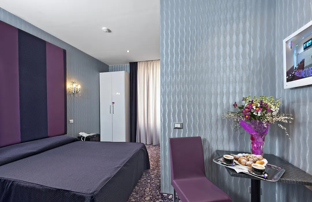 Hotel Relais Dei Papi-1